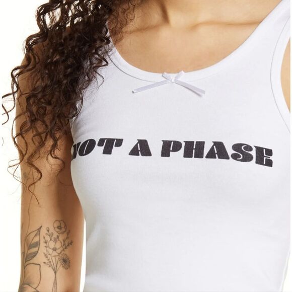 NWT BP Be proud Pride inclusive Baby T - Picture 4 of 8